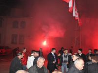 MHP BAŞKAN ADAYI MÜHENDİS ÖZGÜR TOPKAYA MEŞALELERLE KARŞILANDI.