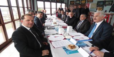 VALİ ŞAHİN BAFRA'DA İNCELEMELERDE BULUNDU