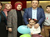 Başkan genç Yetimleri Sevindirdi