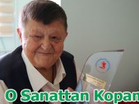 O sanattan kapamıyor
