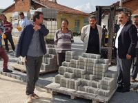 LADİK BELEDİYESİ KİLİT PARKE TAŞ YOL YAPIM ÇALIŞMALARINA ARALIKSIZ DEVAM EDİYOR