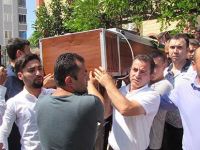 Şile'de Denizde Boğulan Genç Kavak'ta Toprağa Verildi