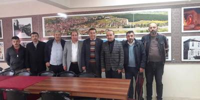 Başkan İkiz’den dernek ziyareti