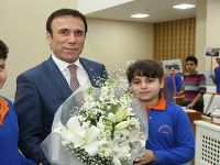 Bilgi üretmeliyiz