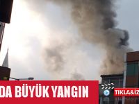 Bafra'da Cumhuriyet Meydanında Yangın