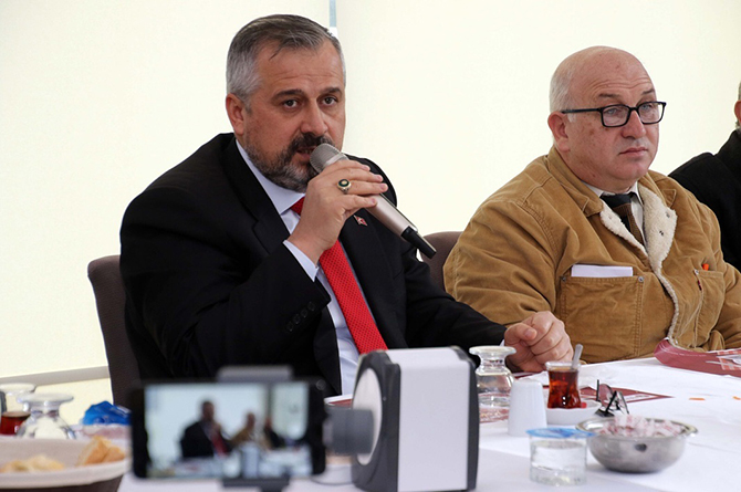 baskan-kilic-gazeteciler-gununde-basin-ile-bir-arya-geldi-11-001.jpg