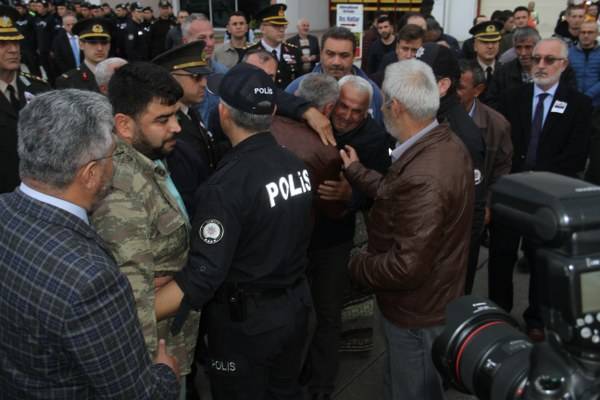 Şehit Mutlu Can Meşeci Son Yolculuğuna Uğurlandı 24