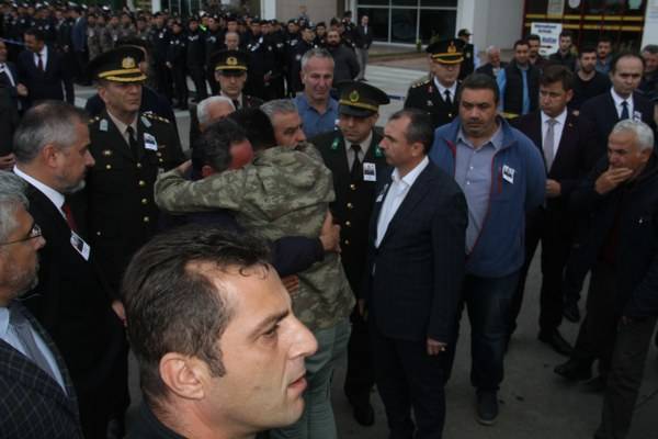 Şehit Mutlu Can Meşeci Son Yolculuğuna Uğurlandı 26