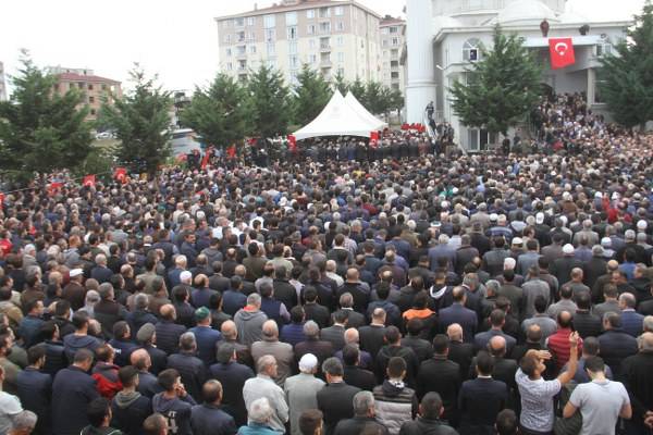 Şehit Mutlu Can Meşeci Son Yolculuğuna Uğurlandı 7