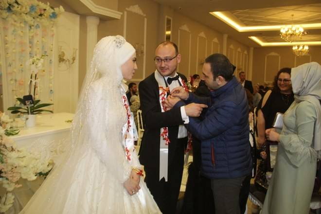Zehra & Mahmut Erdem Aydın Dünyaevine Girdi 30