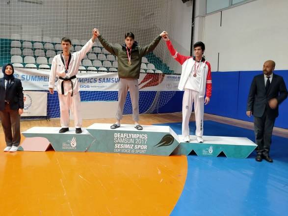 Bafra Tekvando Spor Kulübü'nün Büyük Başarısı 18
