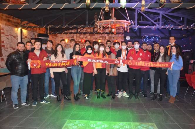 Lenf Kanseri Lise Öğrencisi Melike Gün'e Destek Verdiler 11
