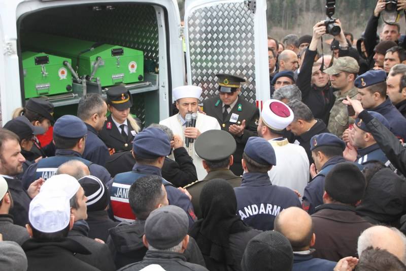 İdlib Şehidi Son Yolculuğuna Uğurlandı 8