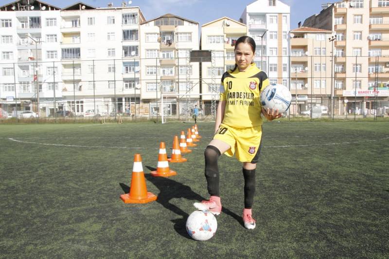 Gelecek Vad Eden Genç Kız Futbolcunun Hayali Milli Takıma Gitmek 3