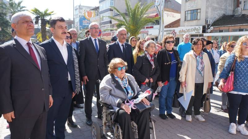 Eğitim-İş'ten 8 Mart Dünya kadınlar Gününde Eylem 2