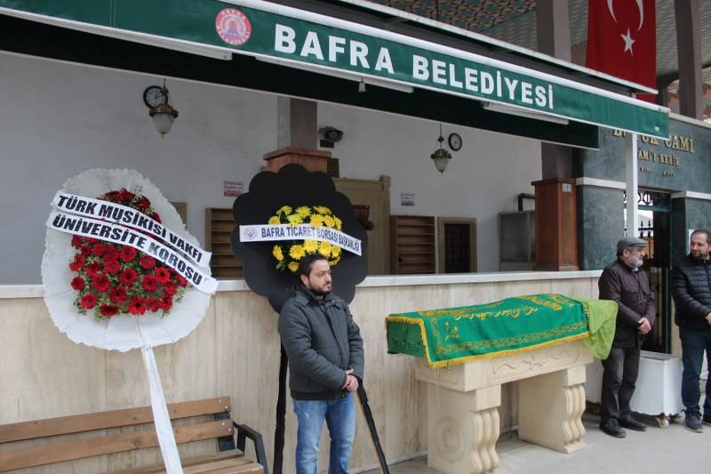Şencan Güntekin Dualarla Son Yolculuğuna Uğurlandı 15