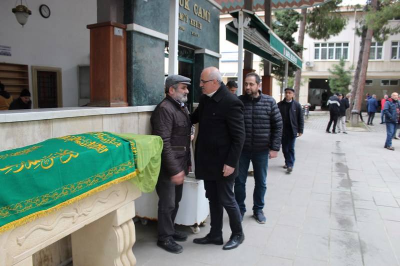 Şencan Güntekin Dualarla Son Yolculuğuna Uğurlandı 28
