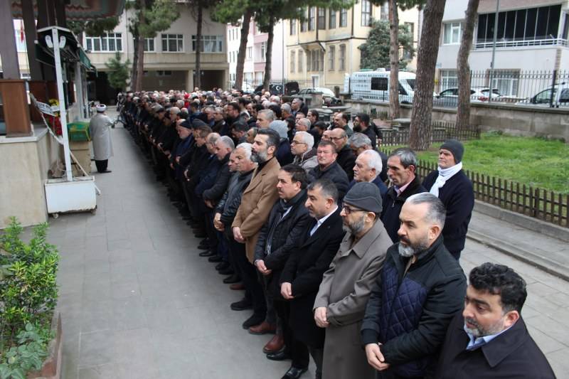 Şencan Güntekin Dualarla Son Yolculuğuna Uğurlandı 51