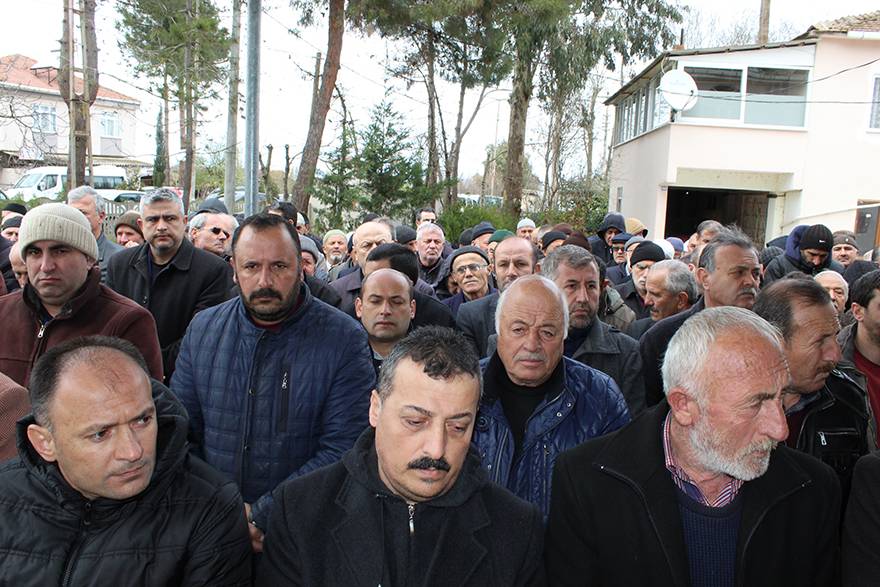 EMİNE BOZKURT DUALARLA DEFNEDİLDİ 16
