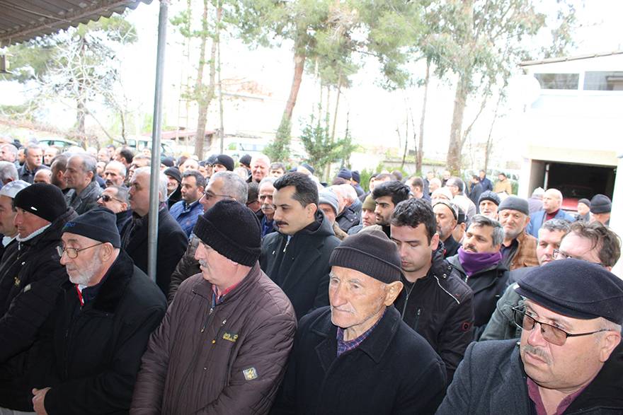 EMİNE BOZKURT DUALARLA DEFNEDİLDİ 7