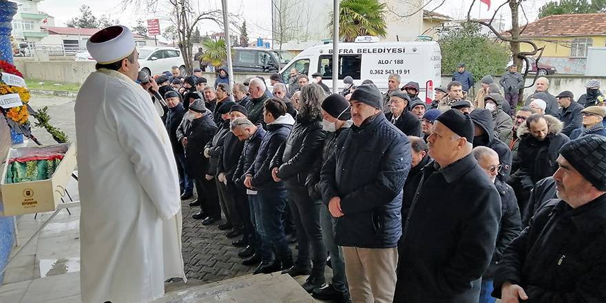 GÜLSEREN ŞAHİNOL DUALARLA, GÖZYAŞLARIYLA DEFNEDİLDİ