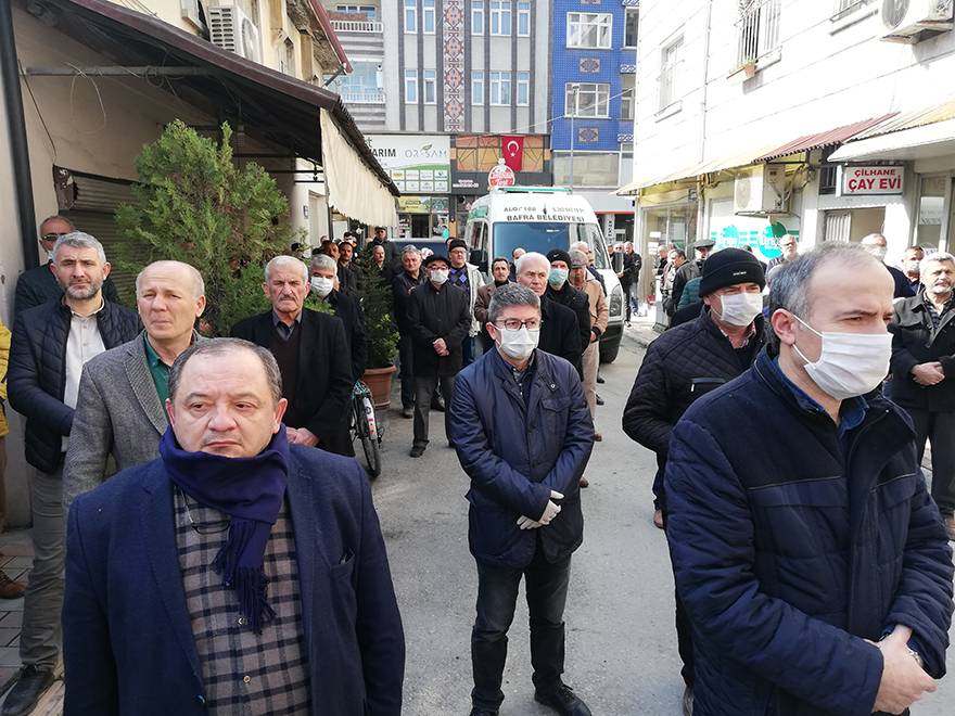 SENİHA İŞLER DUALARLA DEFNEDİLDİ  24