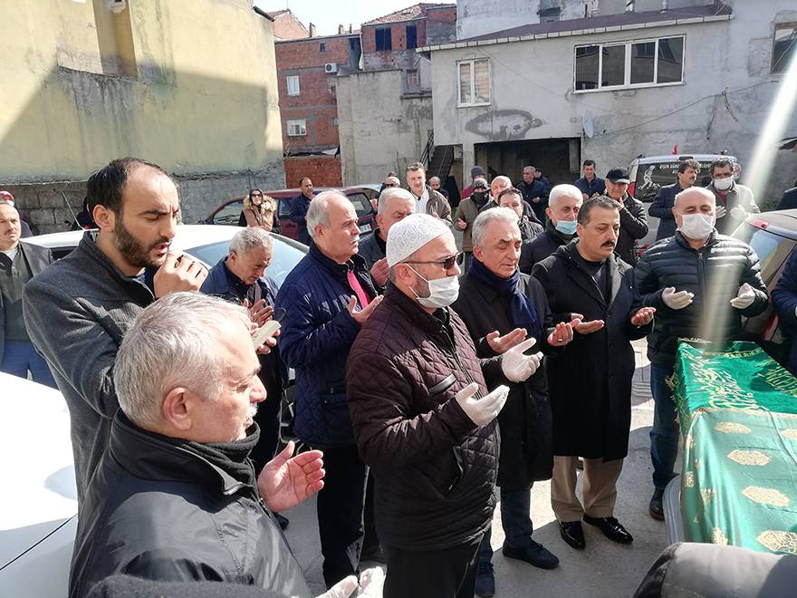 SENİHA İŞLER DUALARLA DEFNEDİLDİ  44