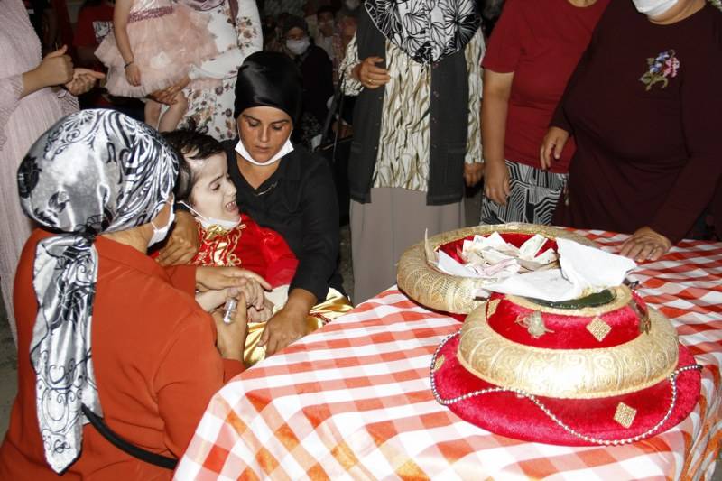 Anne ölmeden önce bana kına gecesi yapar mısın dedi 20