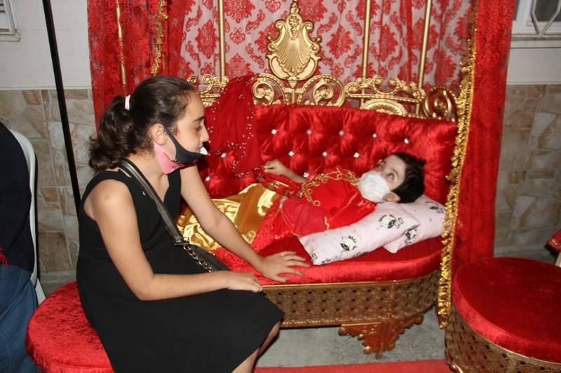 Anne ölmeden önce bana kına gecesi yapar mısın dedi 25
