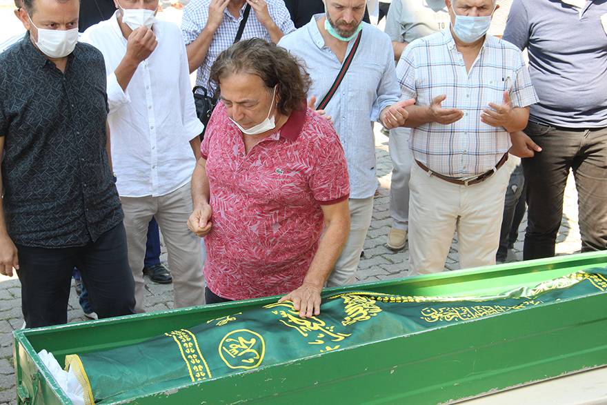 EKREM ATMACA DUALARLA DEFNEDİLDİ 25