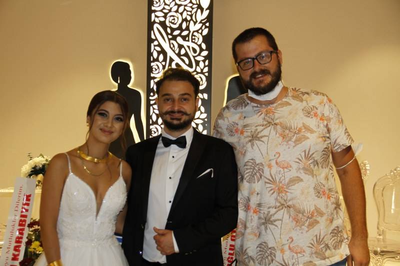 Sinem ve Eyüp Dünyaevine girdi 2