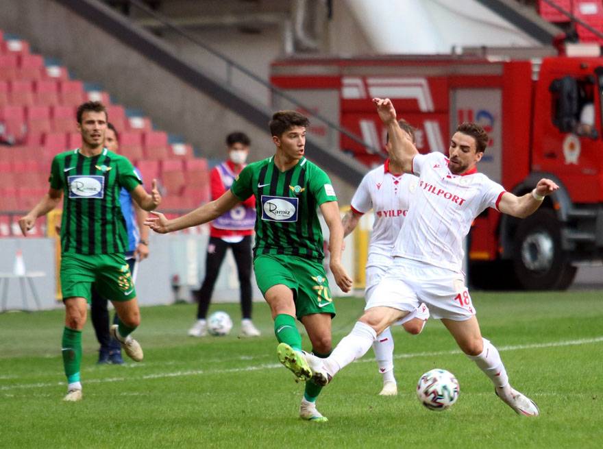 Samsunspor Akhisar'ı eli boş yolladı 3