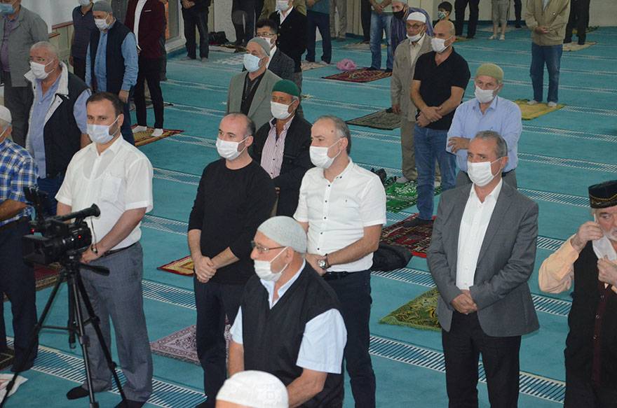 BAFRA'DA MEVLİT KANDİLİ KUTLANDI 17