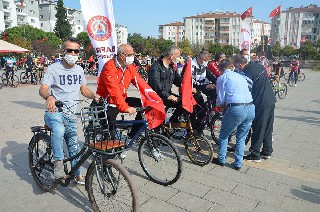 Bafra'da 97'nci yılında 'Cumhuriyet Bisiklet Turu' 14