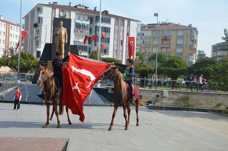 Bafra'da 97'nci yılında 'Cumhuriyet Bisiklet Turu' 18