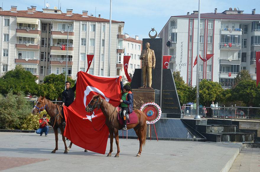Bafra'da 97'nci yılında 'Cumhuriyet Bisiklet Turu' 19