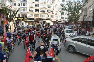 Bafra'da 97'nci yılında 'Cumhuriyet Bisiklet Turu' 24