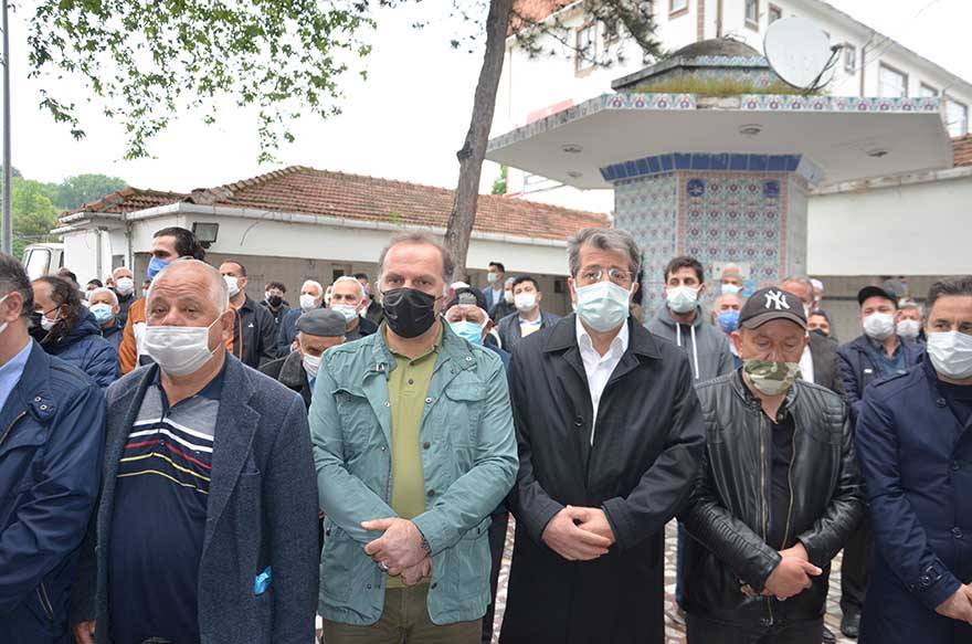 Başkan Acar'ın eşi dualarla son yolculuğuna uğurlandı 23
