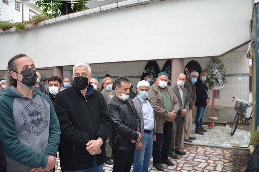 Başkan Acar'ın eşi dualarla son yolculuğuna uğurlandı 24