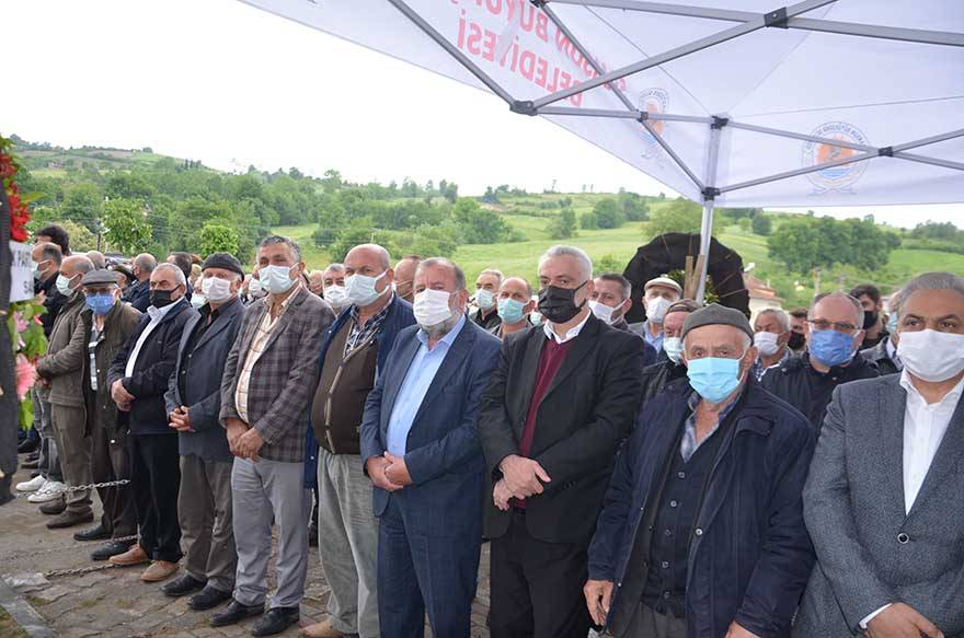 Başkan Acar'ın eşi dualarla son yolculuğuna uğurlandı 28