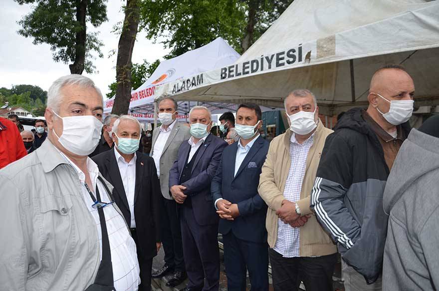 Başkan Acar'ın eşi dualarla son yolculuğuna uğurlandı 42