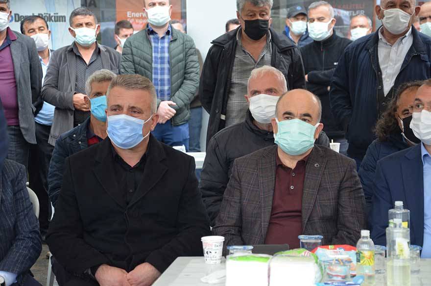 Başkan Acar'ın eşi dualarla son yolculuğuna uğurlandı 47