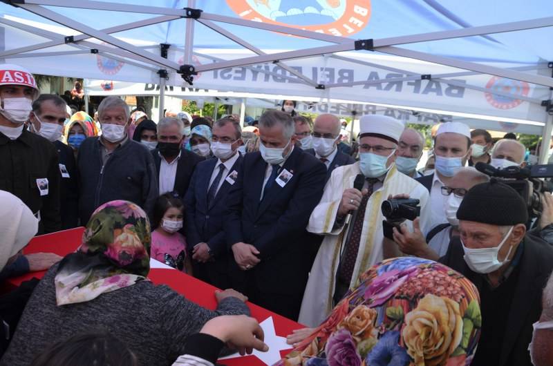 Bafra Şehidini Uğurladı 17