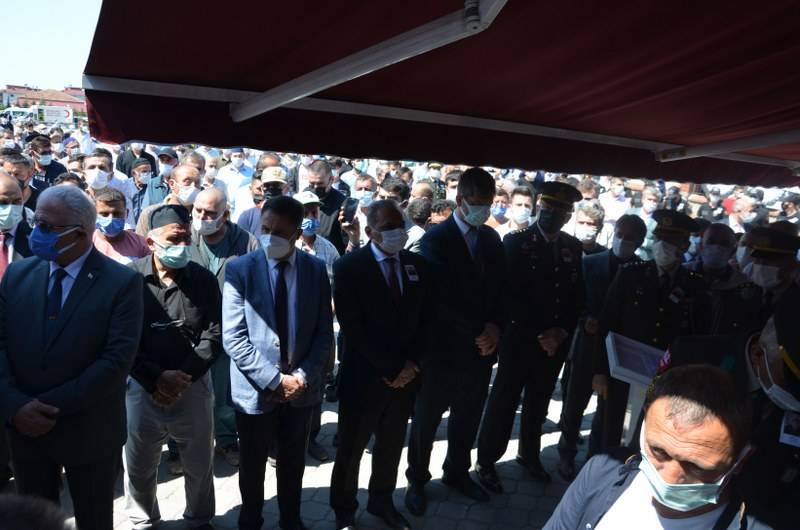 Bafra Şehidini Uğurladı 36