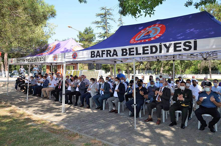 BAFRA’DA 15 TEMMUZ PROGRAMINDA ŞEHİTLER DUALARLA ANILDI 12