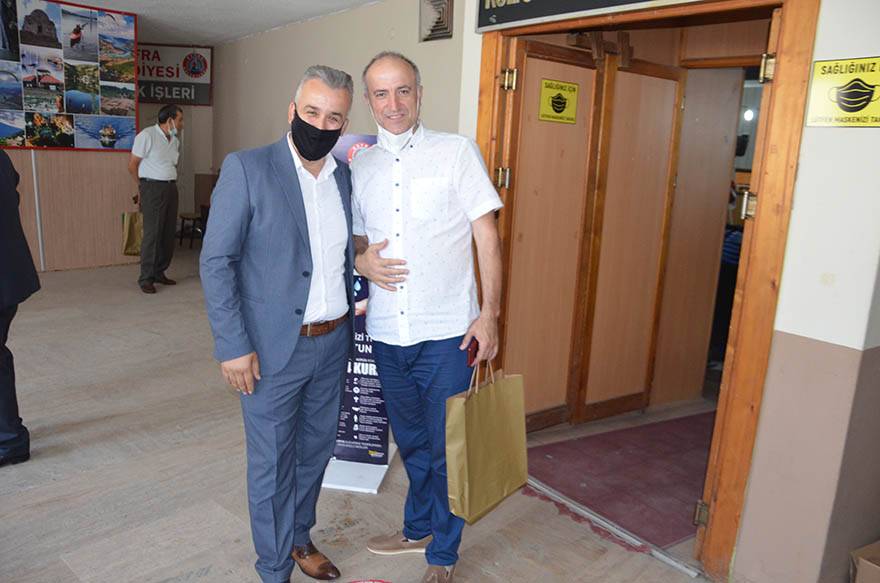 ESNAFLAR BAŞKAN AHMET YILMAZ’LA DEVAM DEDİ 57
