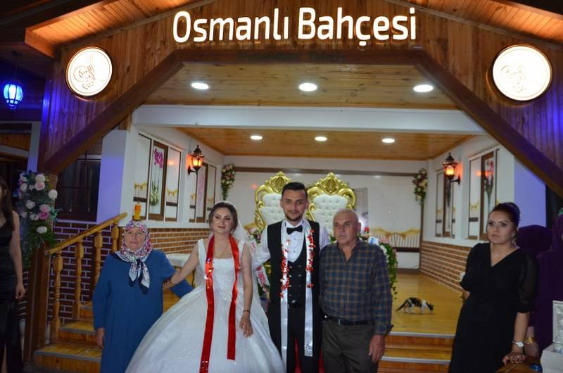 Durdu Ve Karagöz  Ailelerinin Mutlu Günü 100