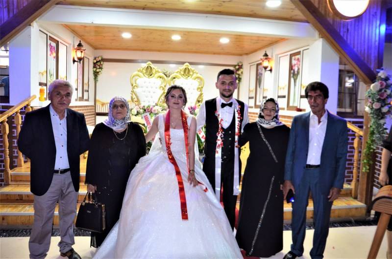 Durdu Ve Karagöz  Ailelerinin Mutlu Günü 108