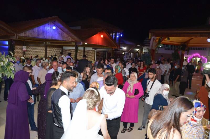 Durdu Ve Karagöz  Ailelerinin Mutlu Günü 74
