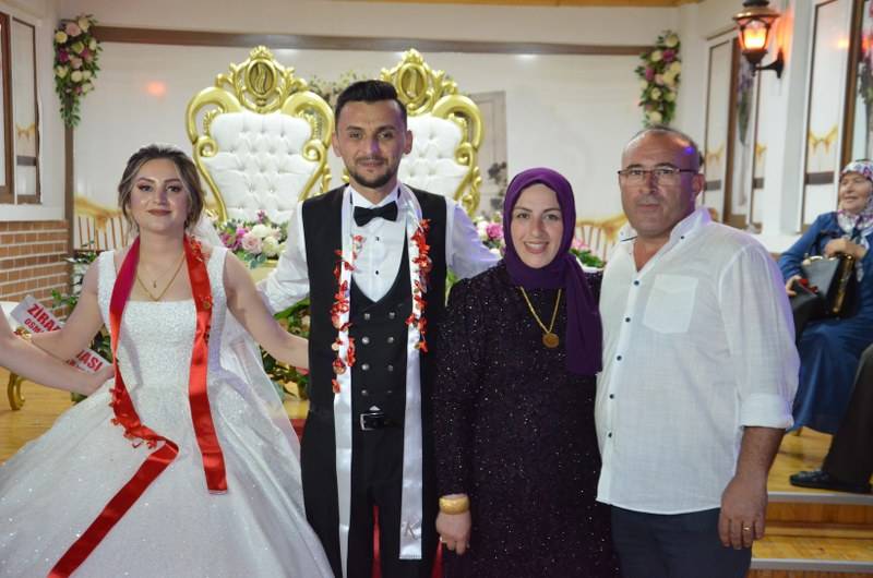 Durdu Ve Karagöz  Ailelerinin Mutlu Günü 93